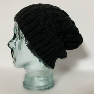 Knitted Black Braided Winter Beanie 🖤